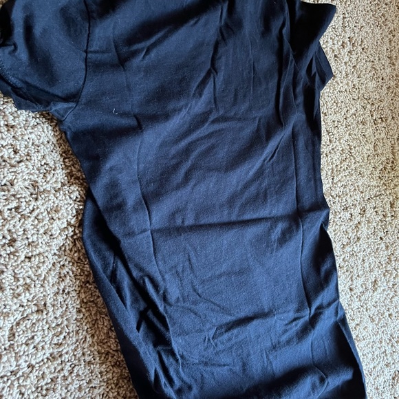 Why Don’t We Black Rose T-Shirt Merch. Size Small. Tight-Fitted. - Picture 4 of 4